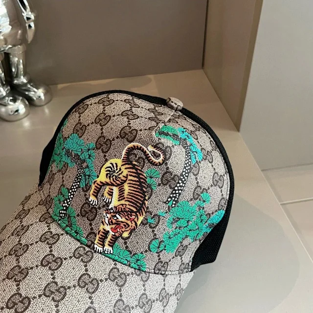 Gucci Hats Logo-print baseball cap product detail image 63