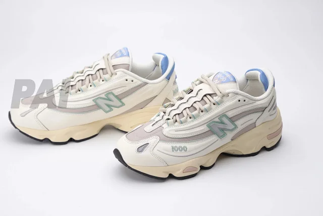 New Balance Sneakers 1000 product detail image 44