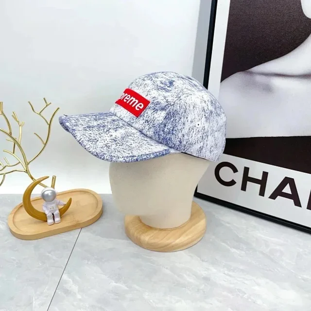 Supreme Hats Distressed Wash Baseball Cap product detail image 3