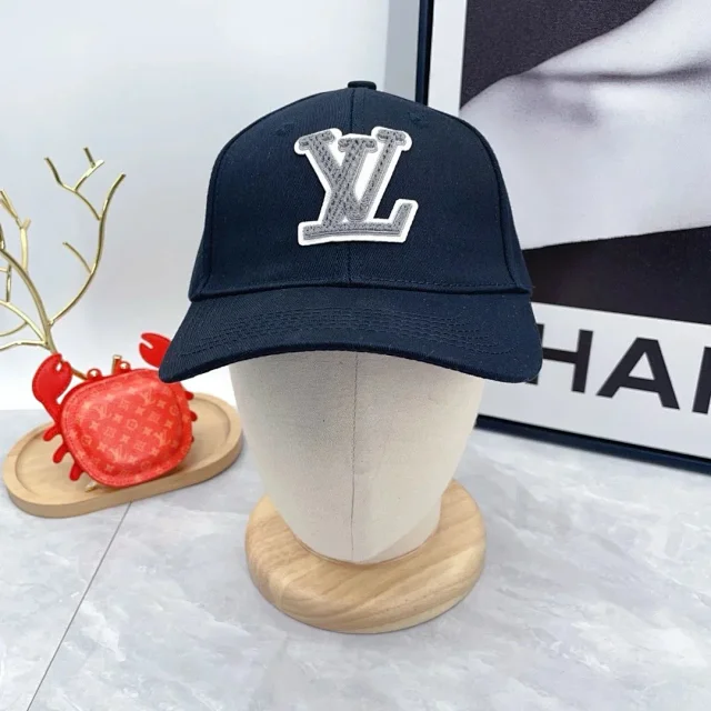 Louis Vuitton Hats Monogram Baseball Cap product detail image 36