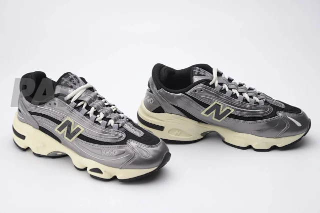 New Balance Sneakers 1000 product detail image 31