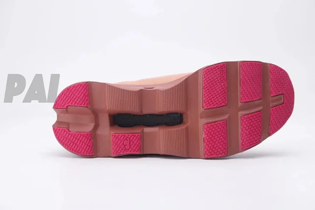 On Sneakers Cloudmonster 1 product detail image 5