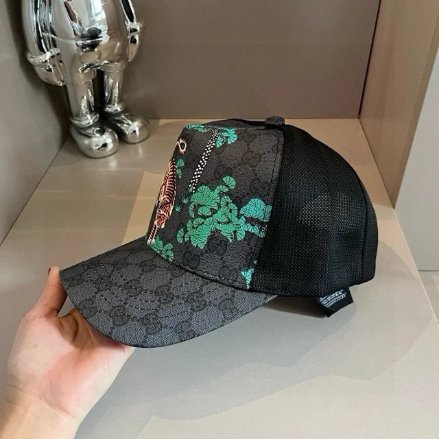 Gucci Hats Logo-print baseball cap product detail image 65