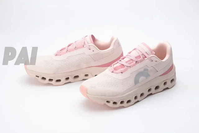 On Sneakers Cloudmonster 1 product detail image 36