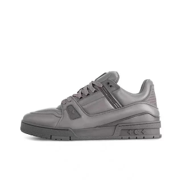 Louis Vuitton Sneakers Low-top monogram — 1AC5CR Black