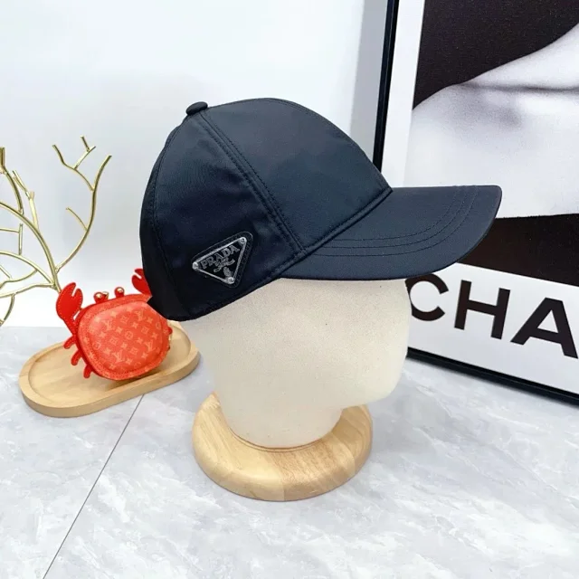 Prada Hats Triangle Plaque Baseball Cap product detail image 11