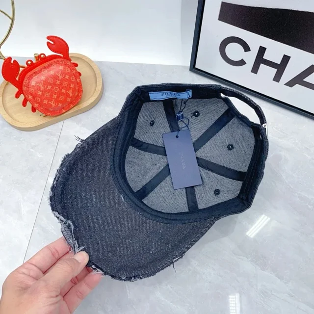 Prada Hats Triangle Plaque Baseball Cap product detail image 22