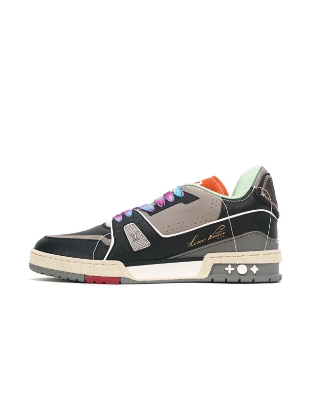 Louis Vuitton Sneakers Low-top monogram product detail image 43
