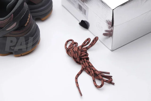New Balance Sneakers 1000 product detail image 2
