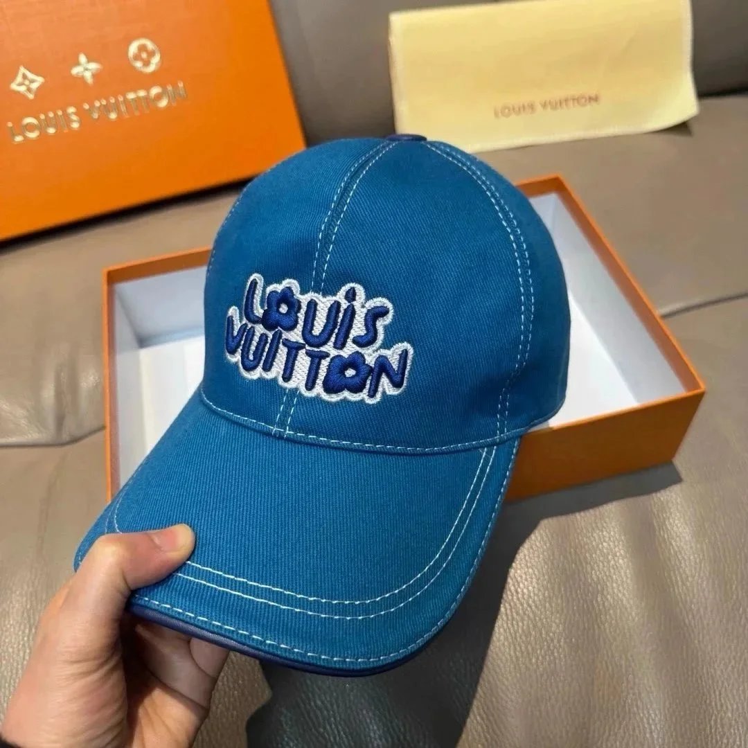 Louis Vuitton Hats Monogram baseball cap — 26