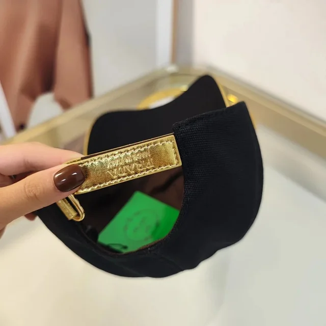 Prada Hats Triangle Plaque Baseball Cap product detail image 55