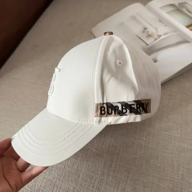 Burberry Hats Check Pattern Baseball Cap product detail image 15