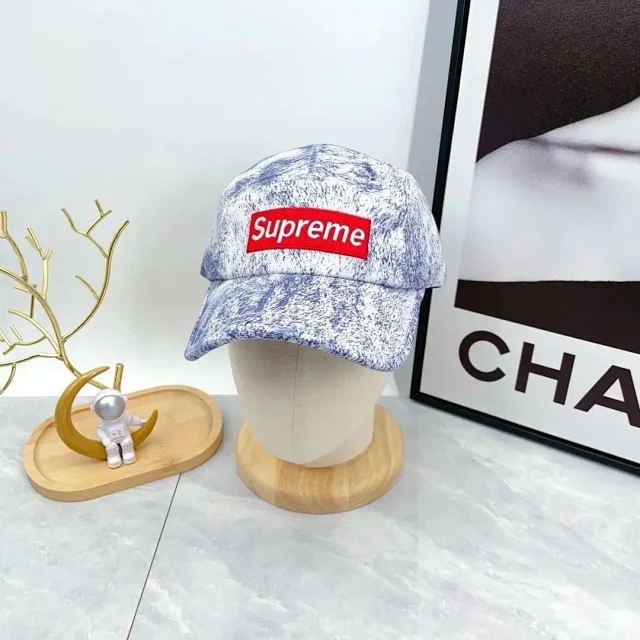 Supreme Hats Distressed Wash Baseball Cap product detail image 2