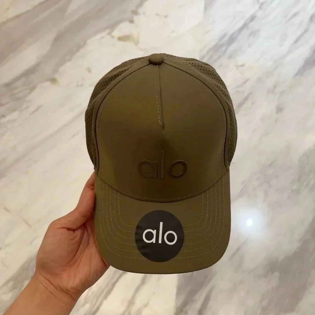 Alo Yoga Hats Logo Baseball Cap — 1