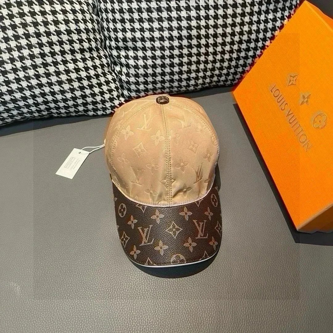 Louis Vuitton Hats Monogram baseball cap — 35