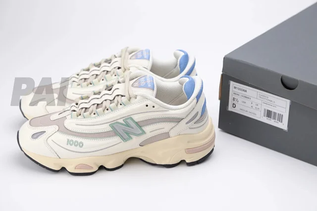 New Balance Sneakers 1000 product detail image 40