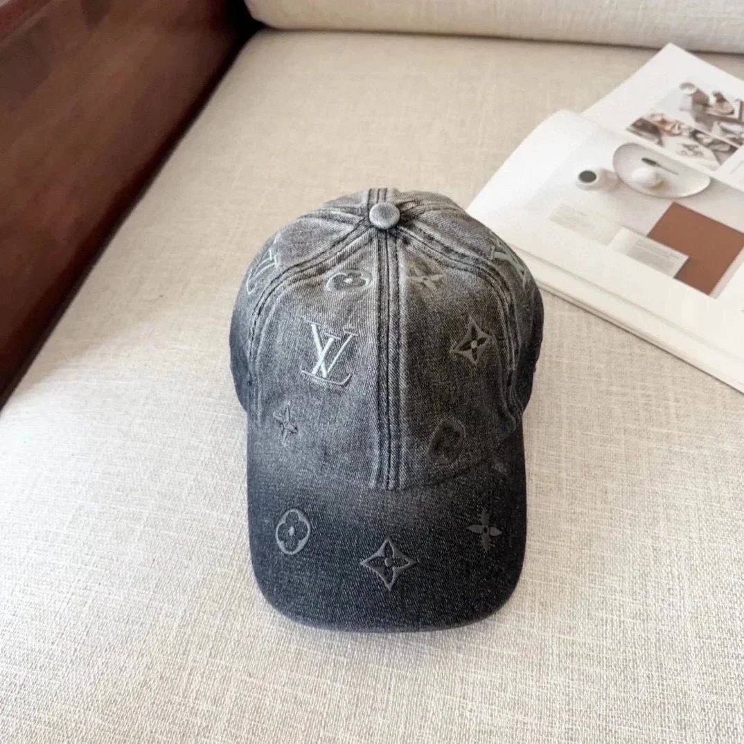 Louis Vuitton Hats Monogram baseball cap — 1