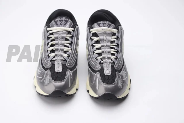 New Balance Sneakers 1000 product detail image 30