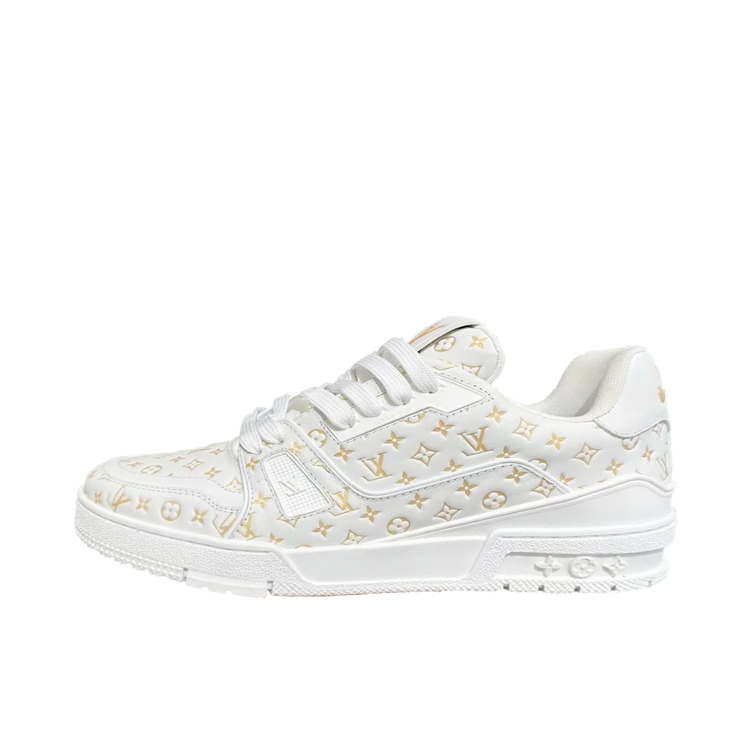 Louis Vuitton Sneakers Low-top monogram — #01 Gold Embossed