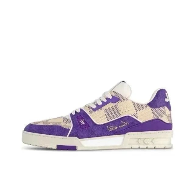 Louis Vuitton Sneakers Low-top monogram — 1AC577 Purple