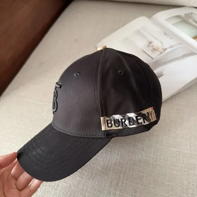 Burberry Hats Check Pattern Baseball Cap product detail image 13