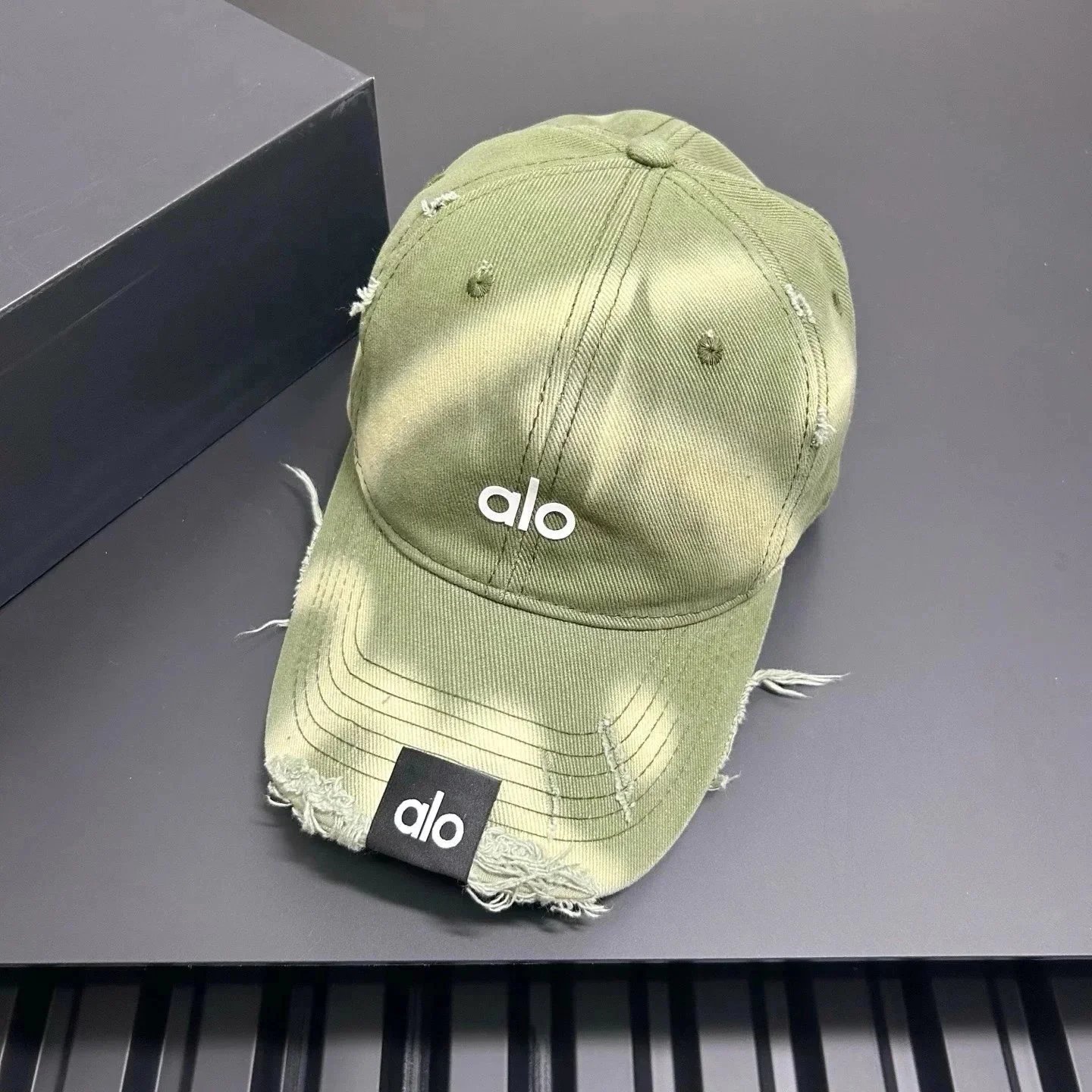 Alo Yoga Hats Logo Baseball Cap — 29