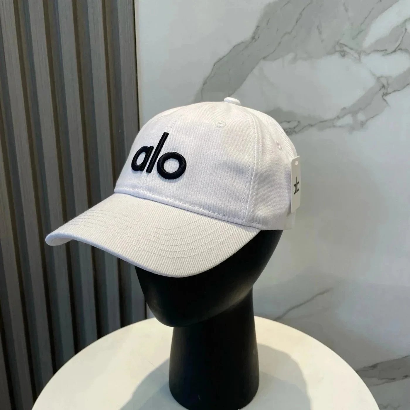 Alo Yoga Hats Logo Baseball Cap — 16