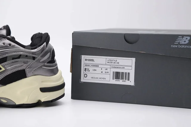 New Balance Sneakers 1000 product detail image 29