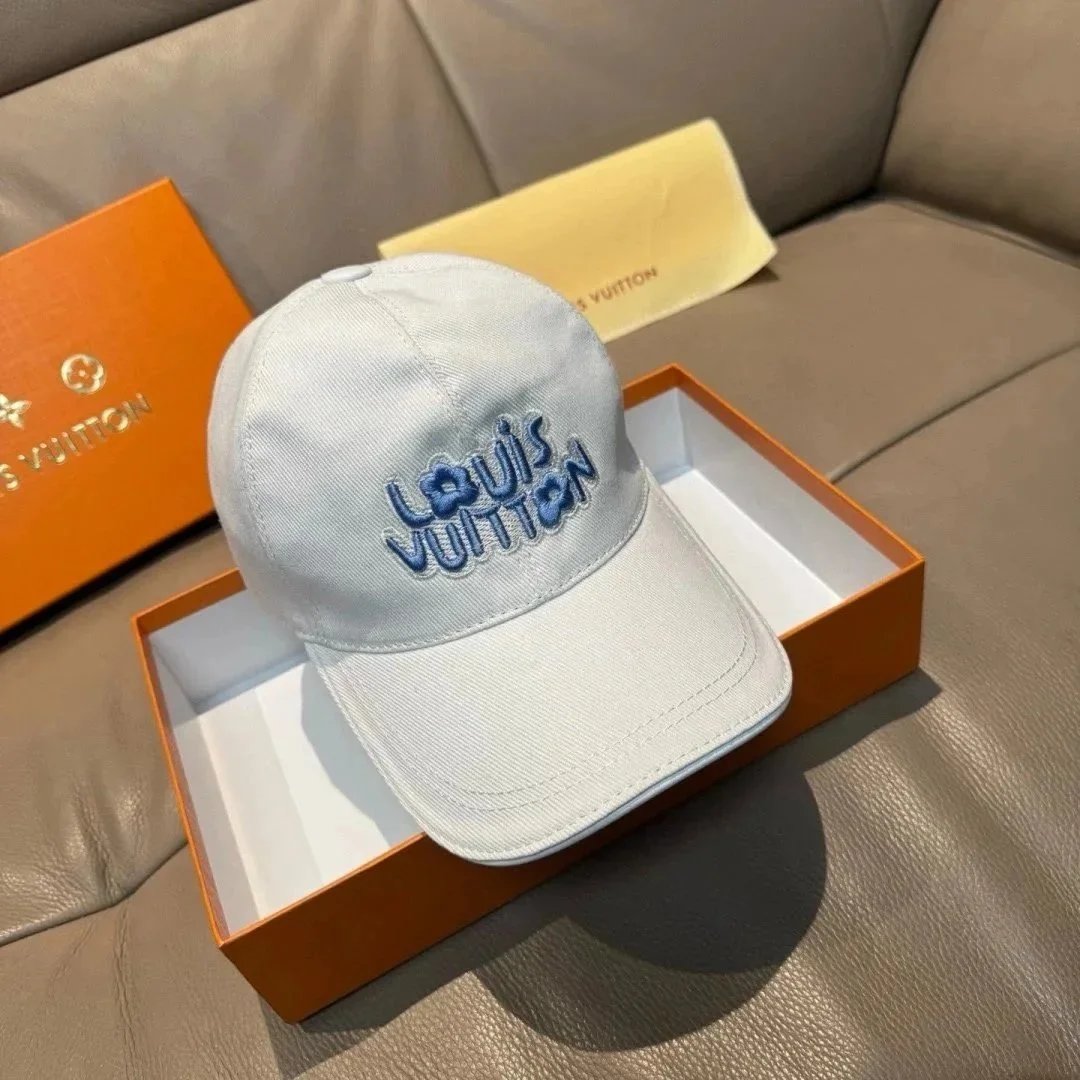 Louis Vuitton Hats Monogram baseball cap — 25