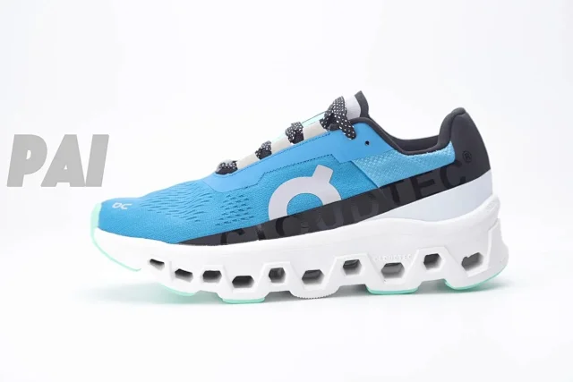 On Sneakers Cloudmonster 1 product detail image 37