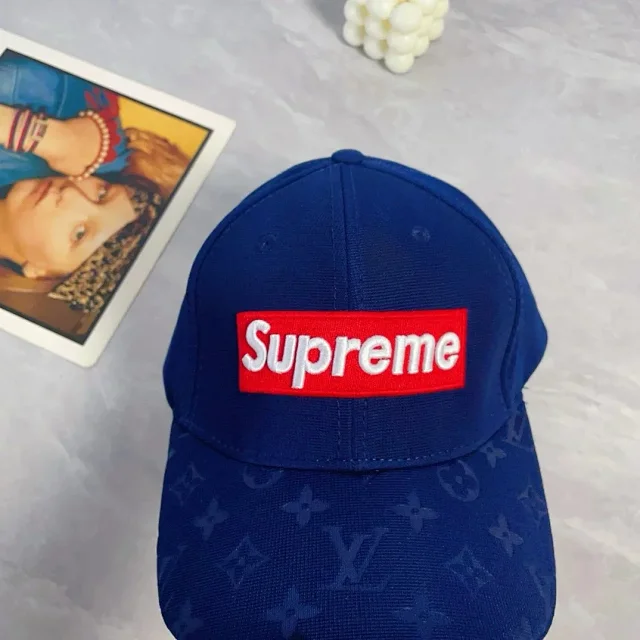Supreme Hats Distressed Wash Baseball Cap product detail image 15