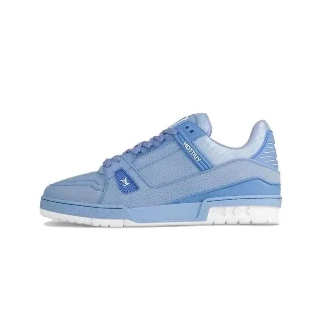 Louis Vuitton Sneakers Low-top monogram — 1ACQ6W Blue