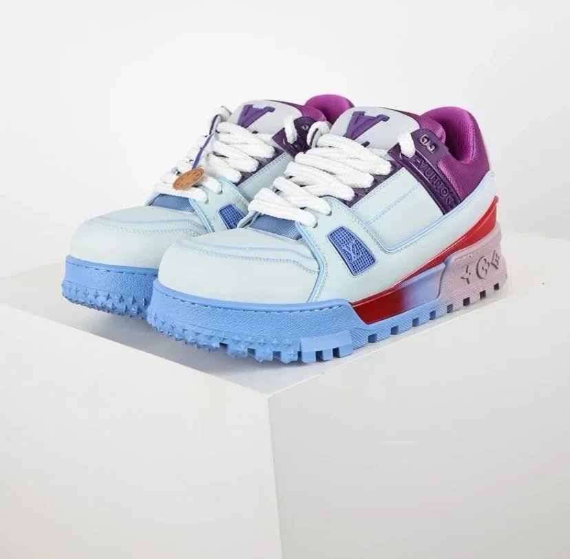 Louis Vuitton Sneakers Rhinestone-embellished low-top — 7