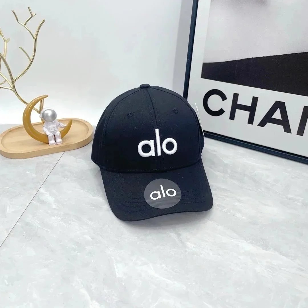 Alo Yoga Hats Logo Baseball Cap — 25