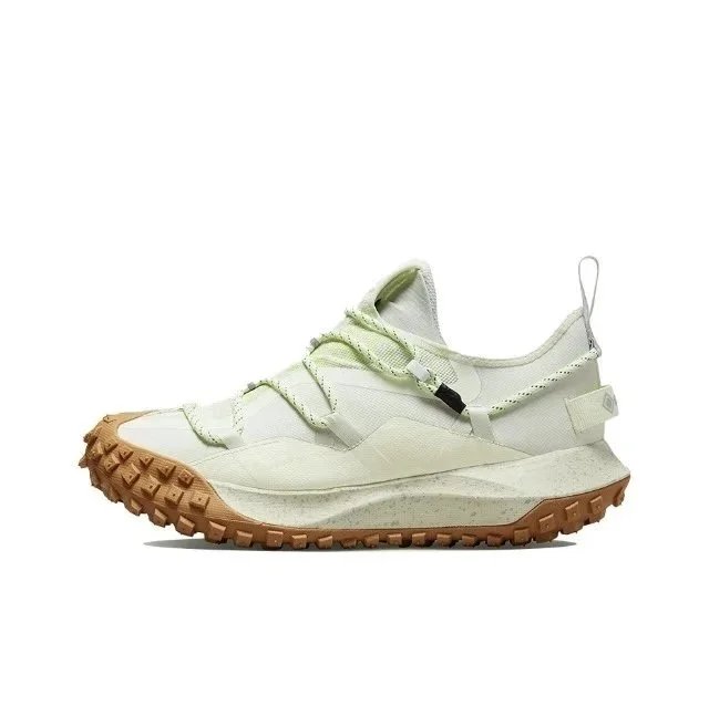 Nike Sneakers ACG Fly Low — DD2861-001 Pale Green
