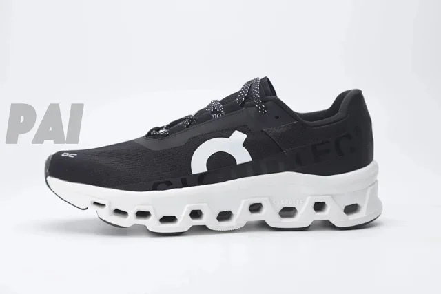On Sneakers Cloudmonster 1 product detail image 7