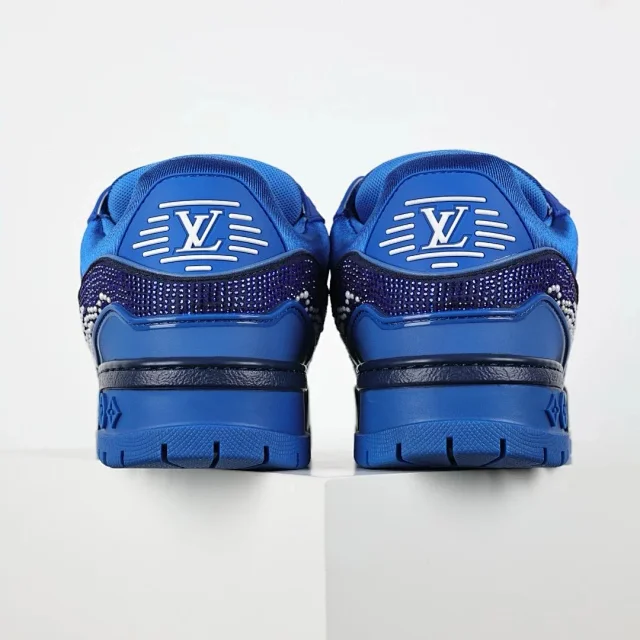 Louis Vuitton Sneakers Rhinestone-embellished low-top product detail image 60