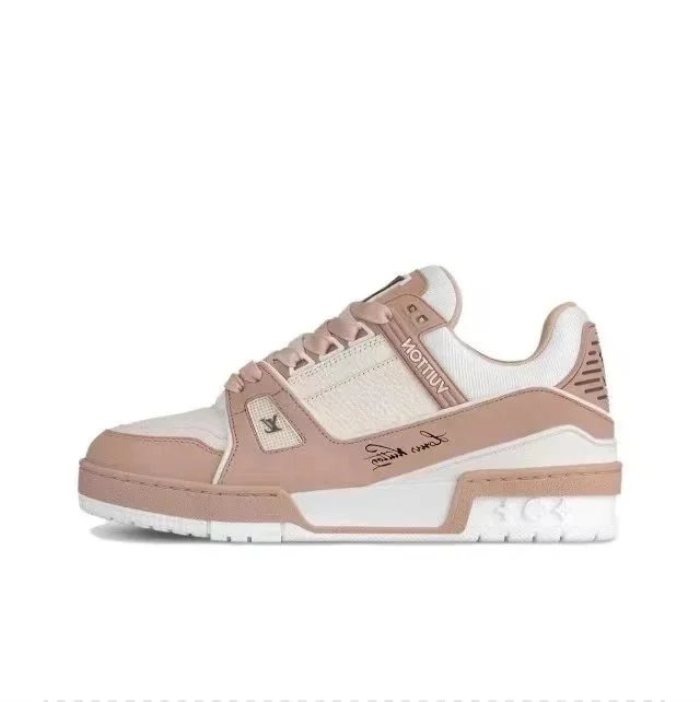 Louis Vuitton Sneakers Low-top monogram — 1ACX57 Pink White