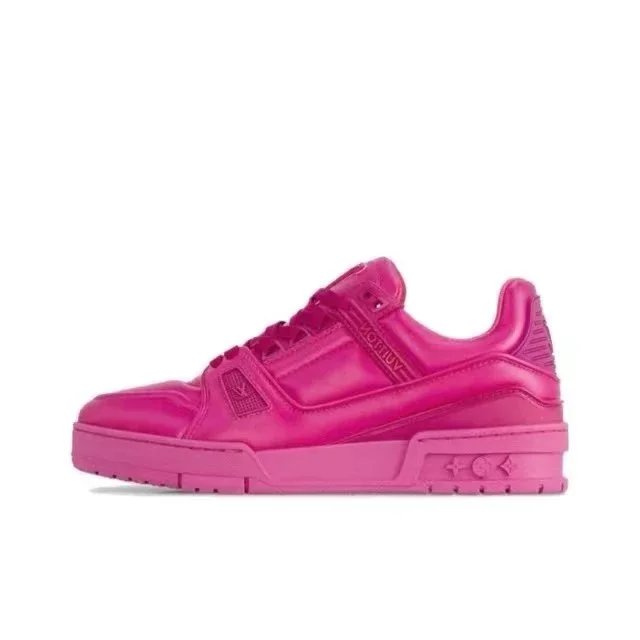 Louis Vuitton Sneakers Low-top monogram — 1ACFXF Pink