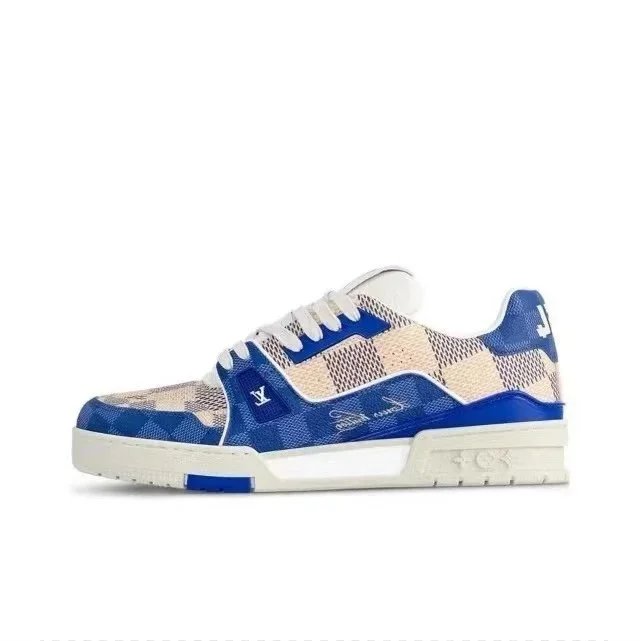 Louis Vuitton Sneakers Low-top monogram — 1AC57T blue rice