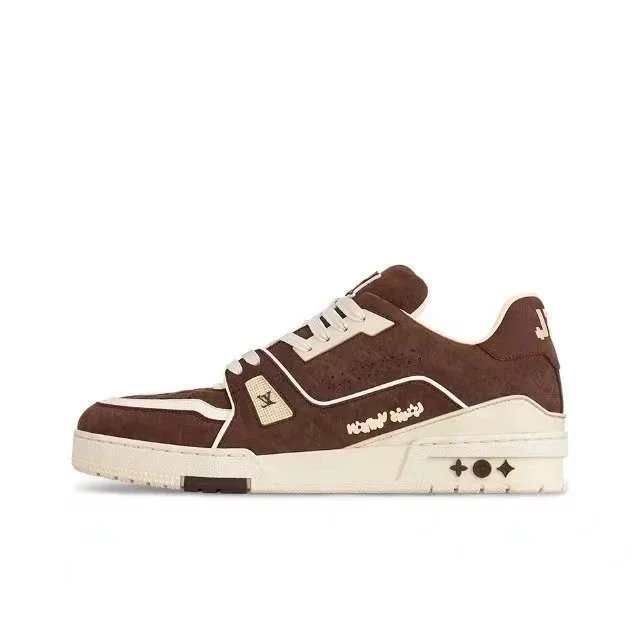 Louis Vuitton Sneakers Low-top monogram — 1ACR5Z Red Brown