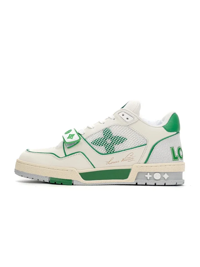 Louis Vuitton Sneakers Low-top monogram product detail image 37