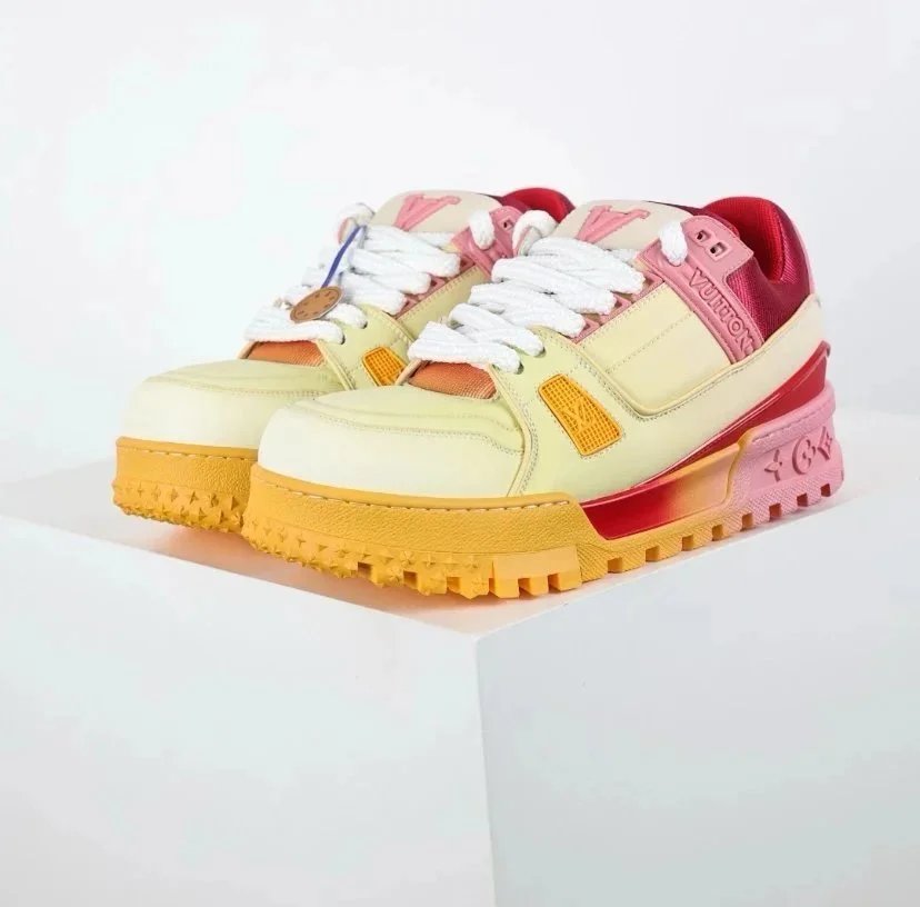 Louis Vuitton Sneakers Rhinestone-embellished low-top — 5#