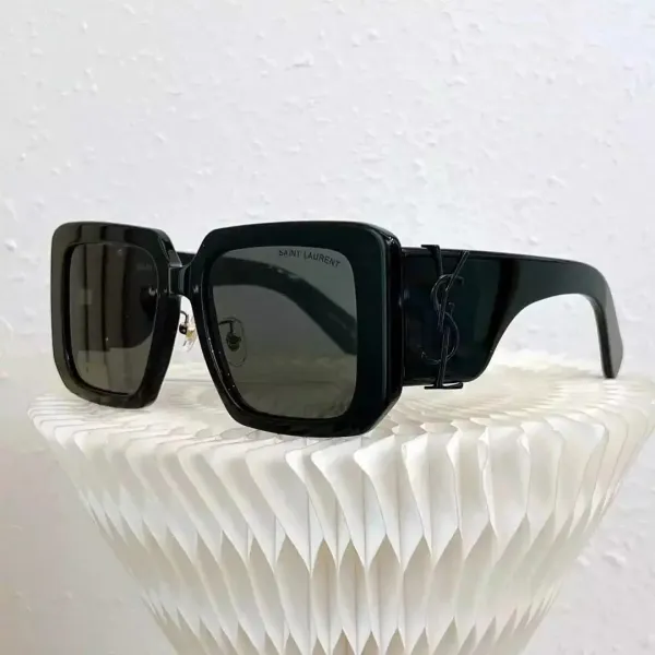 Ray-Ban Flat Top Square Sunglasses Blue Gradient Silver Frame - 14