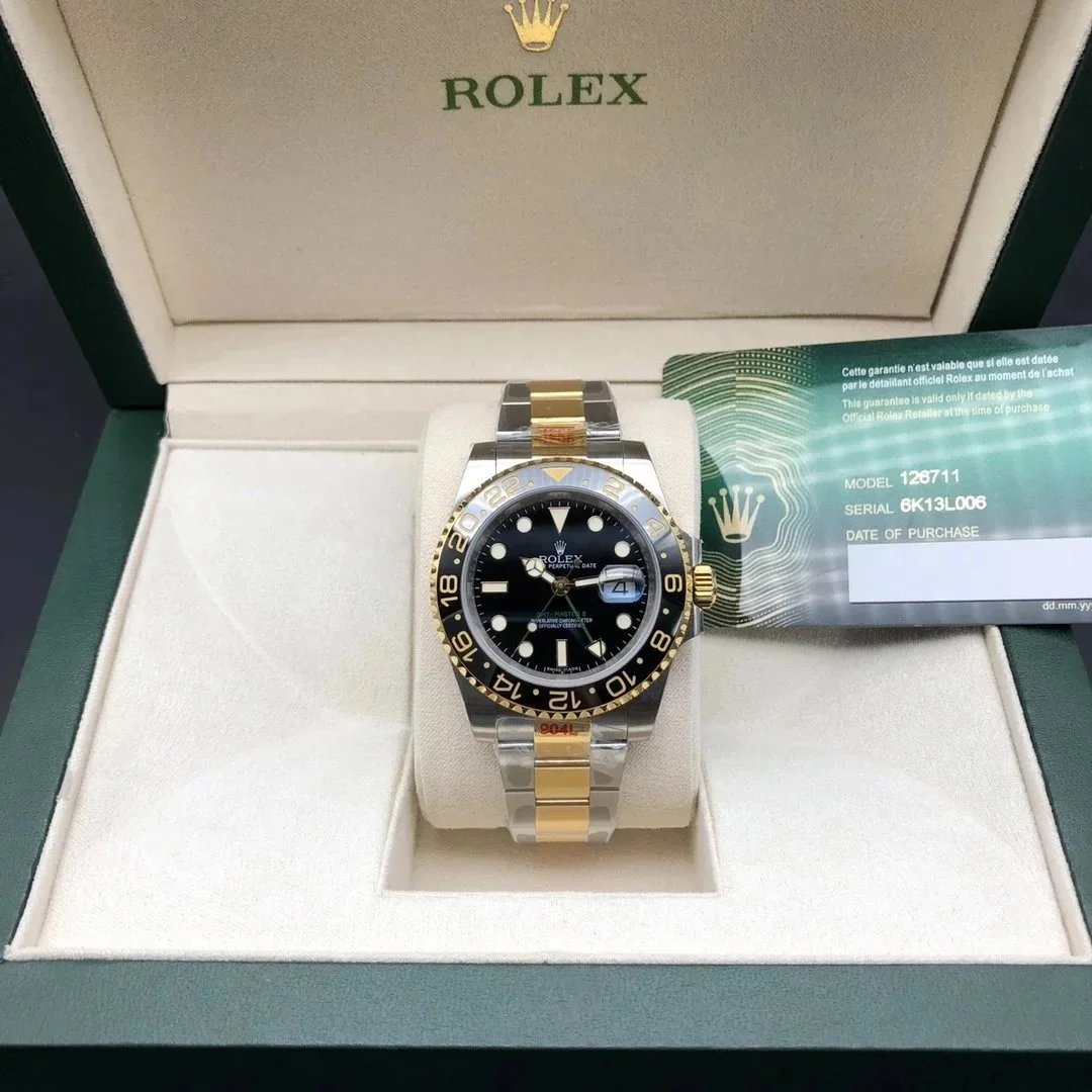 Rolex Watches Cellini small seconds leather-strap watch — 32