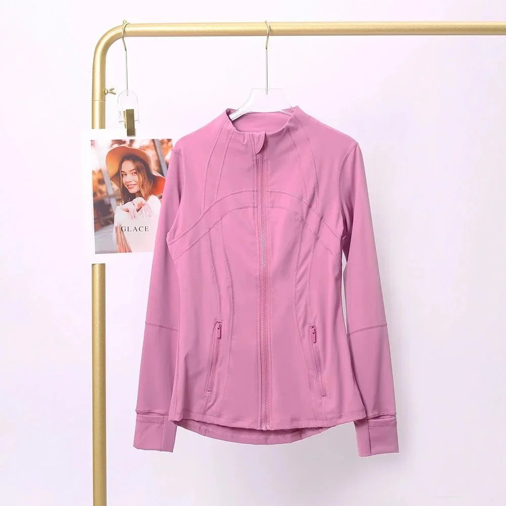 Performance Windbreaker Jacket in Dusty Pink