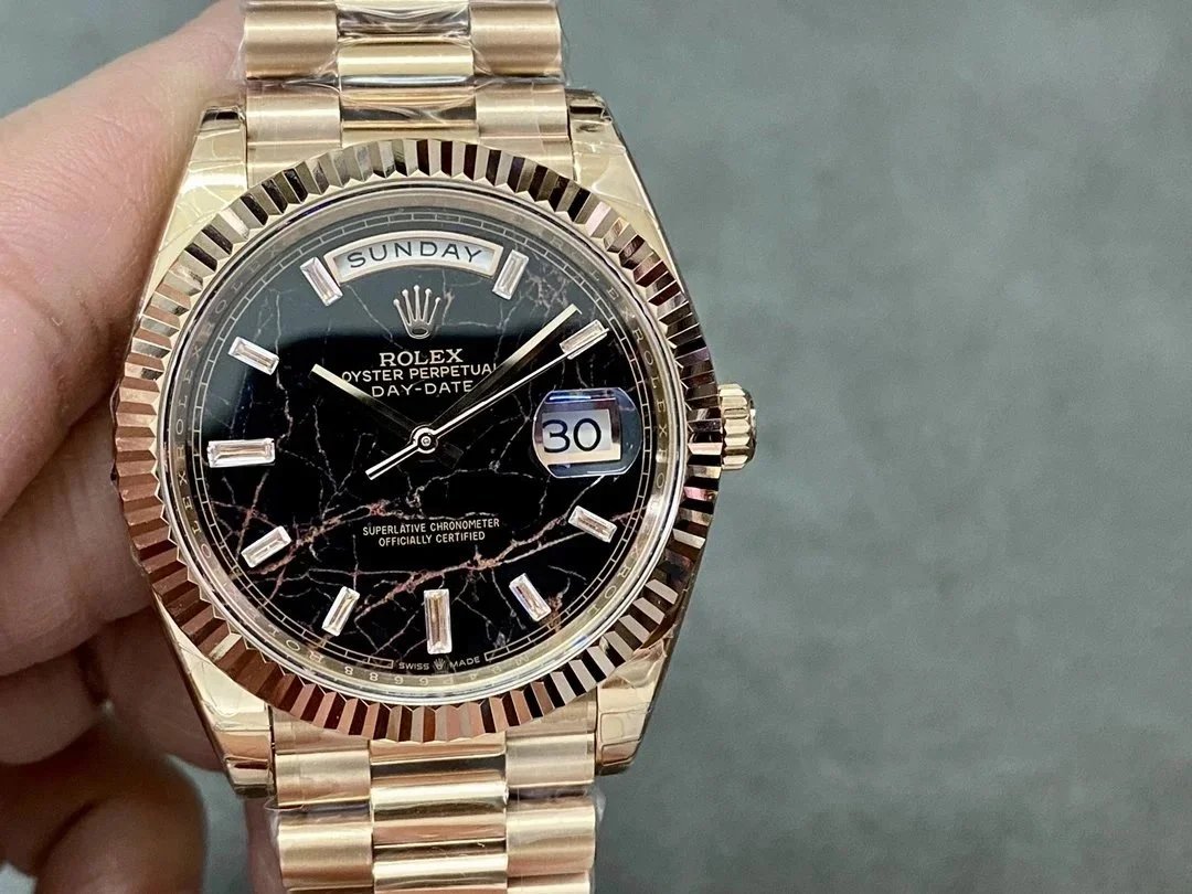 Rolex Watches Datejust fluted-bezel date watch with jubilee-style bracelet — 39