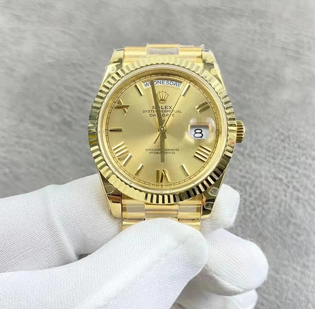 Rolex Watches Datejust fluted-bezel date watch with jubilee-style bracelet — 37