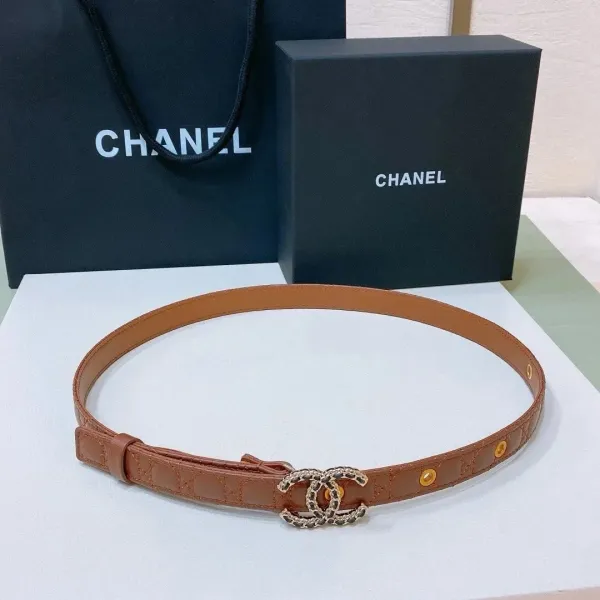 Gucci GG Marmont Embossed Rubber Belt Black with Gold-Tone Buckle - 3