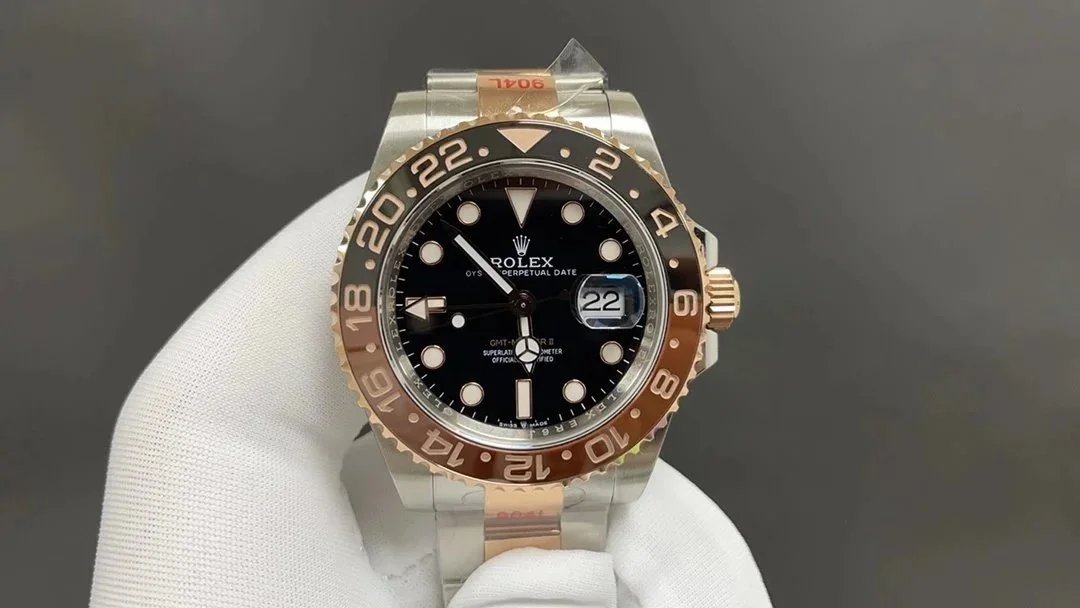 Rolex Watches Cellini small seconds leather-strap watch — 36